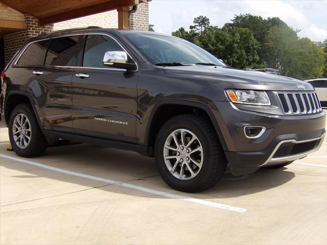 used 2016 Jeep Grand Cherokee car, priced at $14,995