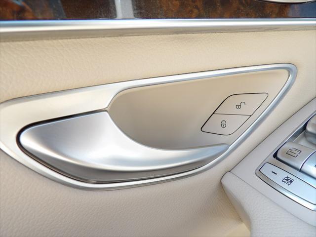 used 2018 Mercedes-Benz GLC 300 car, priced at $16,995