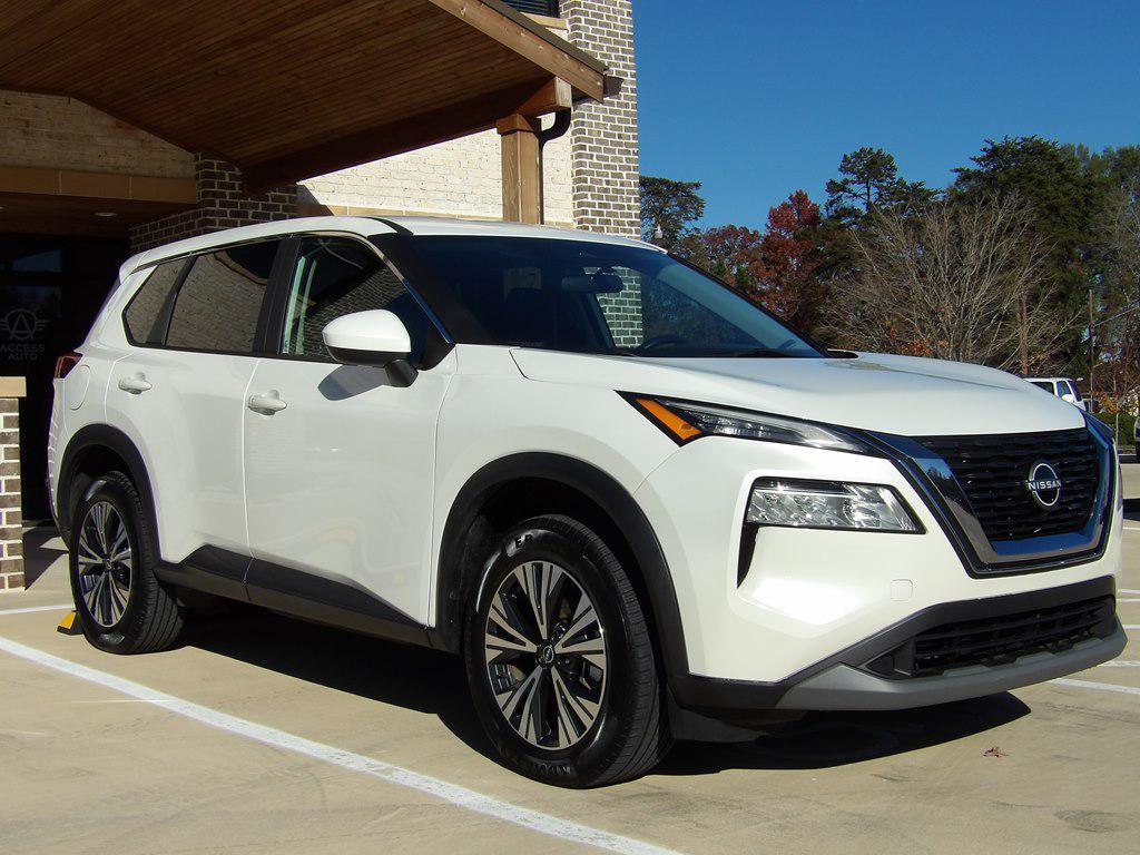 used 2023 Nissan Rogue car, priced at $21,995