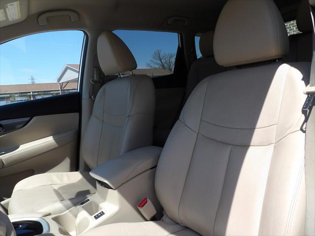 used 2015 Nissan Rogue car, priced at $11,995