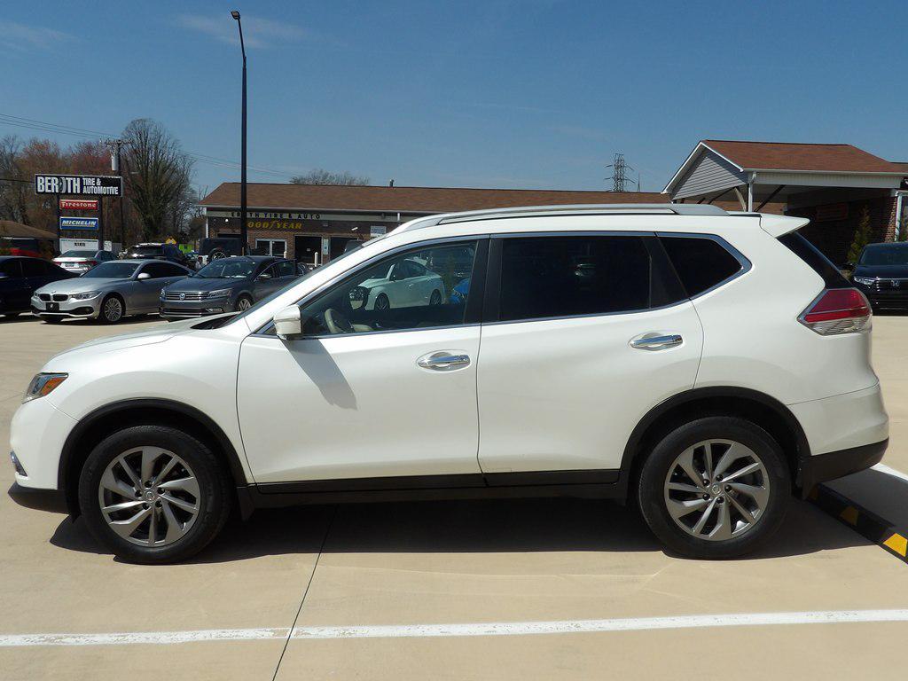 used 2015 Nissan Rogue car, priced at $11,995