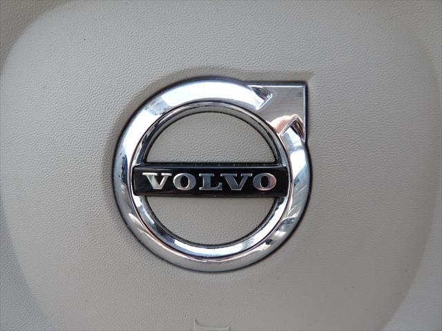used 2019 Volvo XC90 car, priced at $18,995