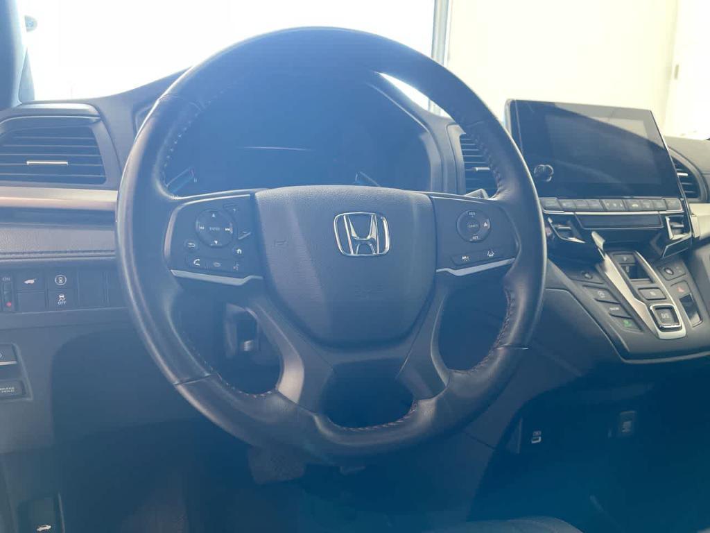 used 2023 Honda Odyssey car, priced at $32,517