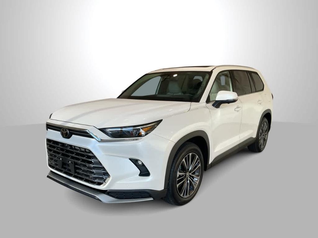 used 2026 Toyota Highlander car, priced at $61,178