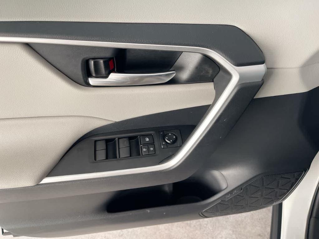 used 2021 Toyota RAV4 Hybrid car, priced at $35,119