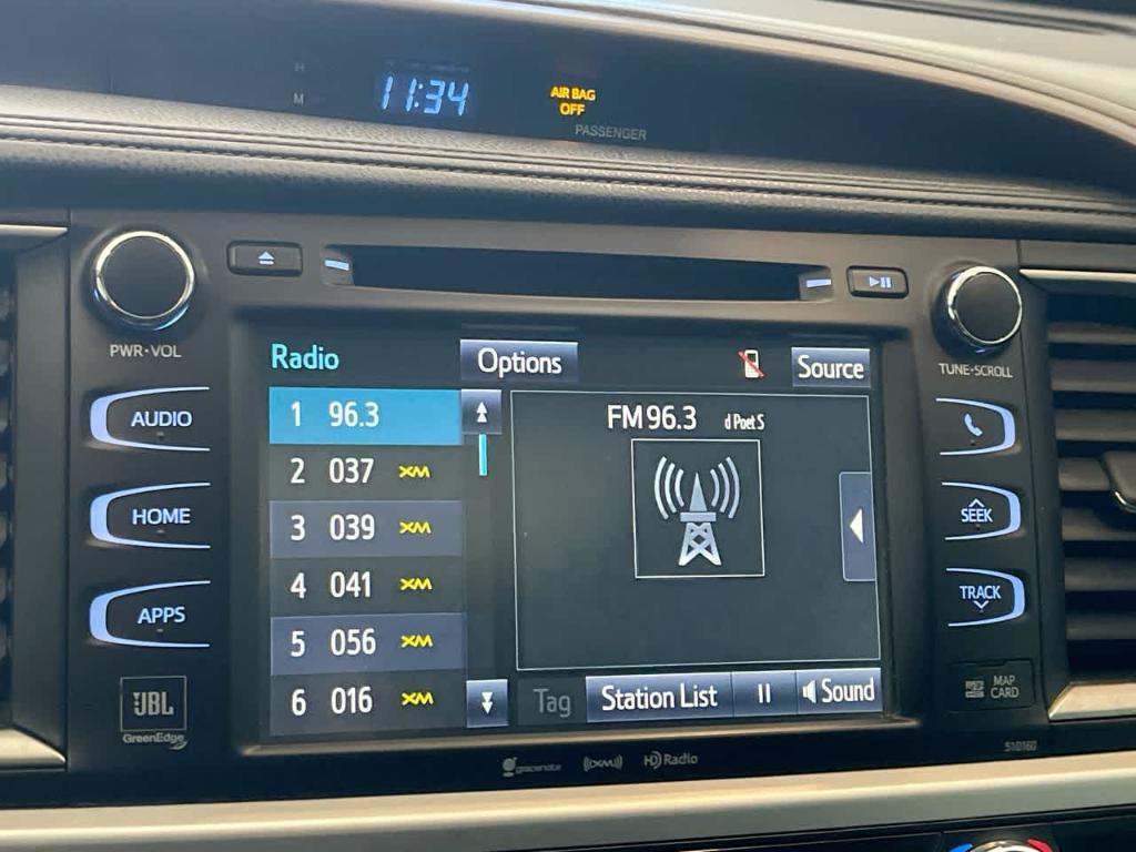 used 2016 Toyota Highlander car, priced at $17,056