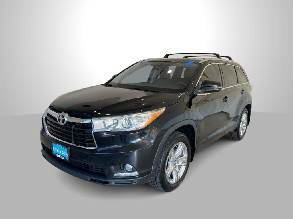 used 2016 Toyota Highlander car, priced at $17,056