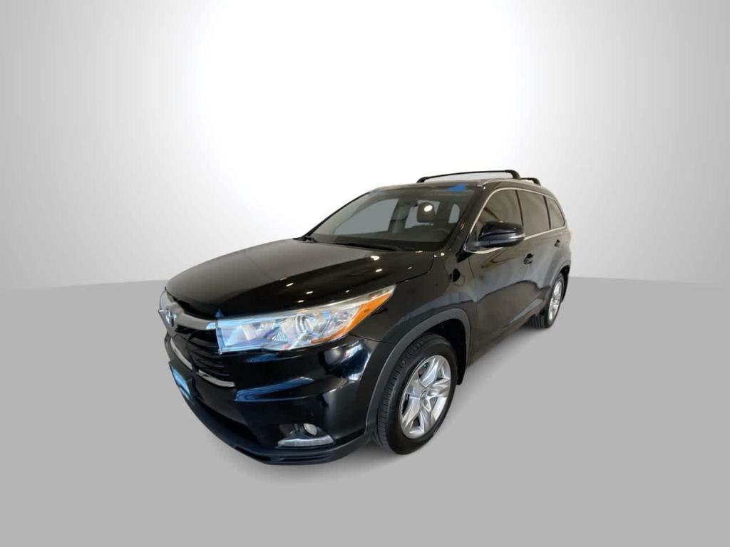 used 2016 Toyota Highlander car, priced at $17,056