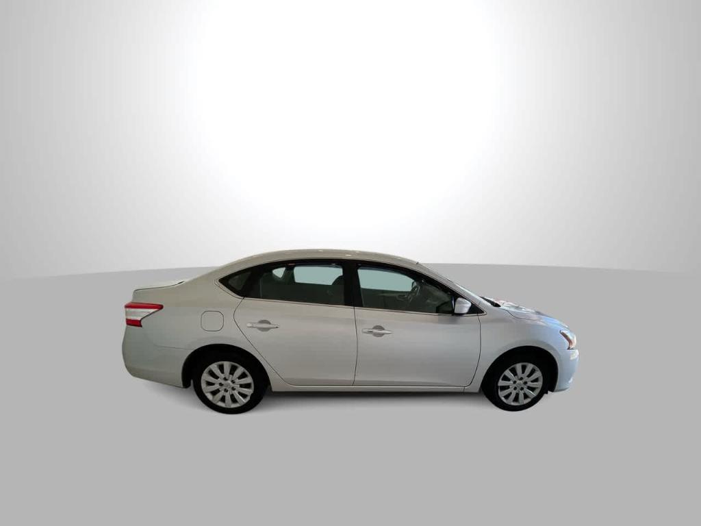 used 2014 Nissan Sentra car, priced at $5,556
