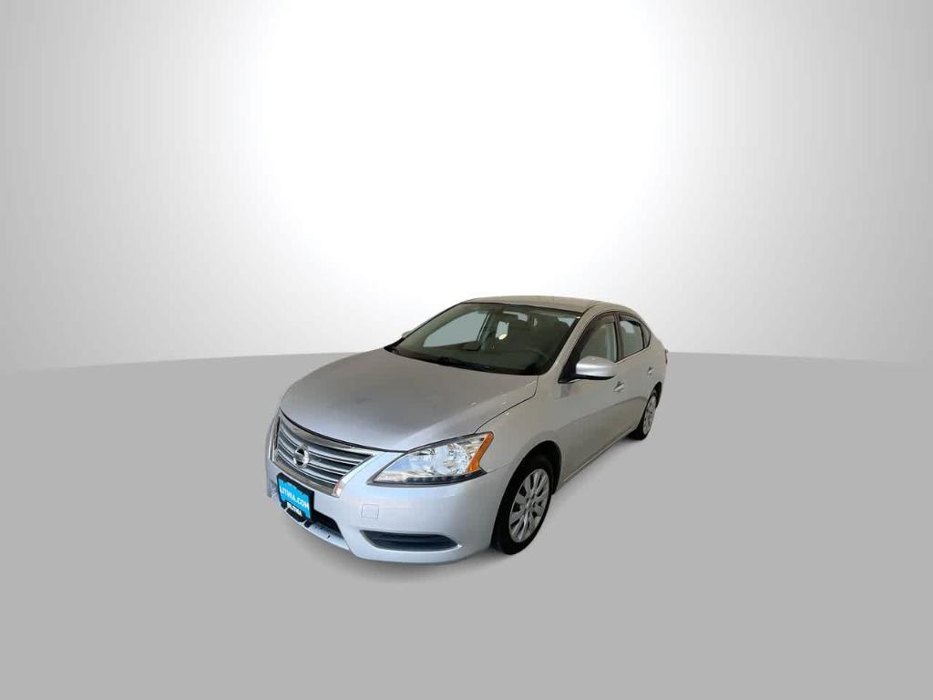 used 2014 Nissan Sentra car, priced at $5,556