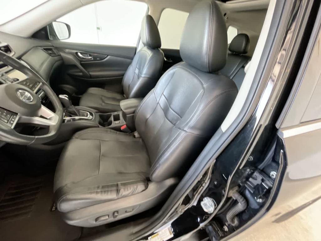 used 2017 Nissan Rogue Hybrid car, priced at $14,545
