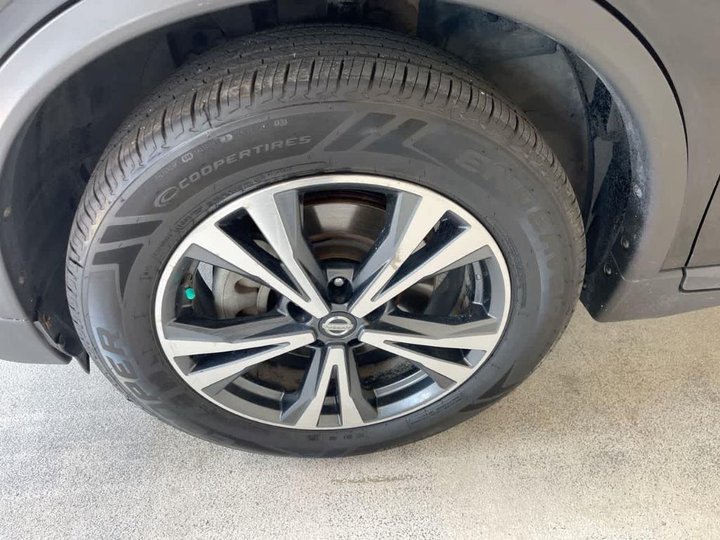 used 2017 Nissan Rogue Hybrid car, priced at $14,545
