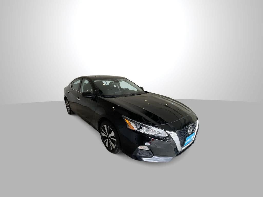 used 2022 Nissan Altima car, priced at $20,724