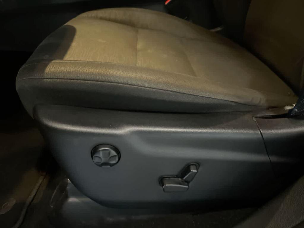 used 2023 Dodge Durango car, priced at $28,042