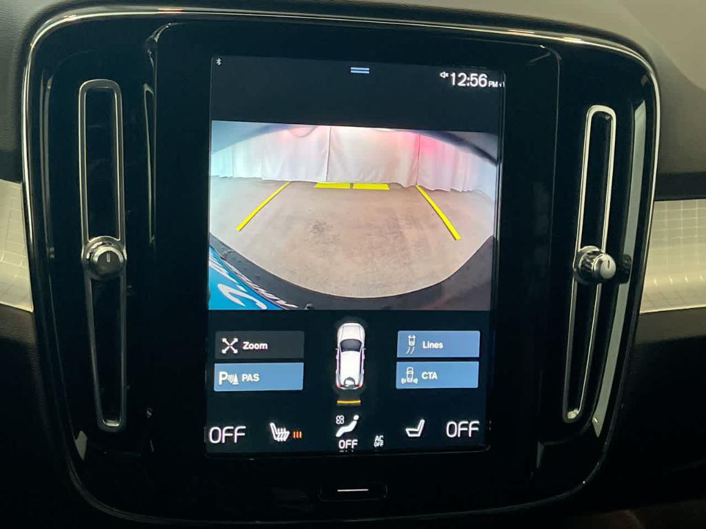 used 2022 Volvo XC40 car, priced at $19,031