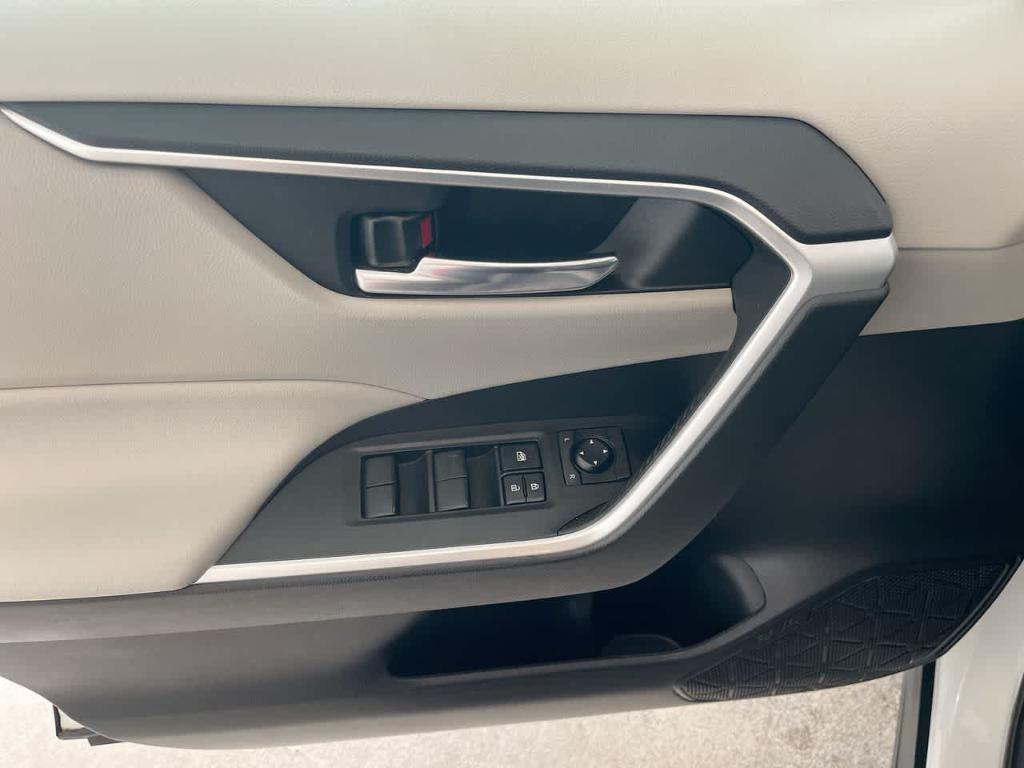 used 2021 Toyota RAV4 car, priced at $27,173