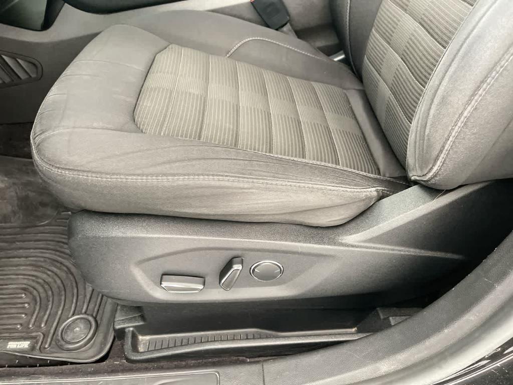 used 2015 Ford Edge car, priced at $10,530