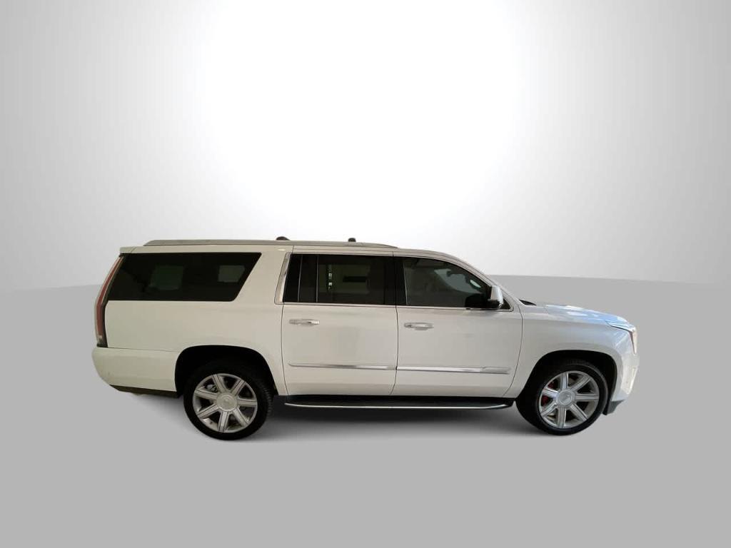 used 2018 Cadillac Escalade ESV car, priced at $36,189