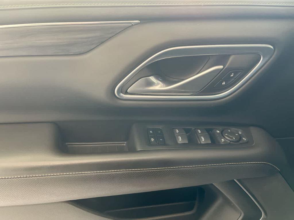 used 2022 GMC Yukon XL car, priced at $39,547