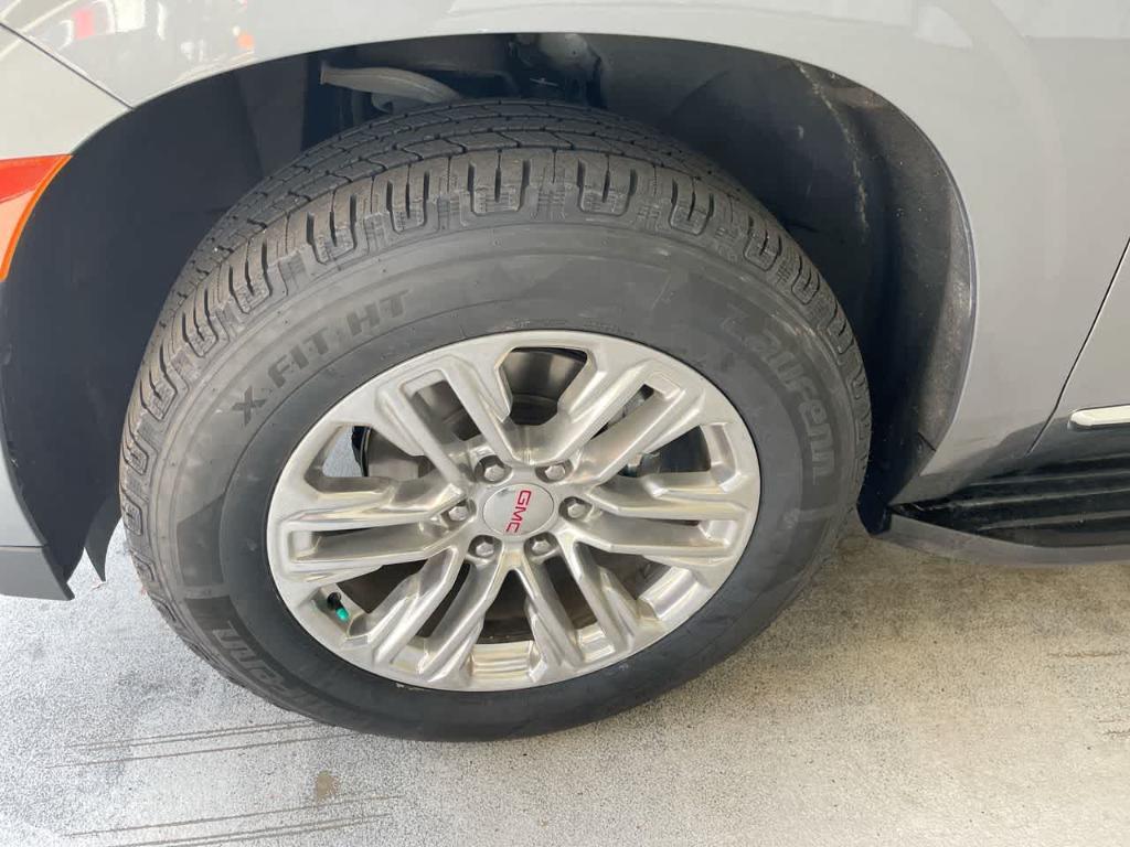 used 2022 GMC Yukon XL car, priced at $39,547