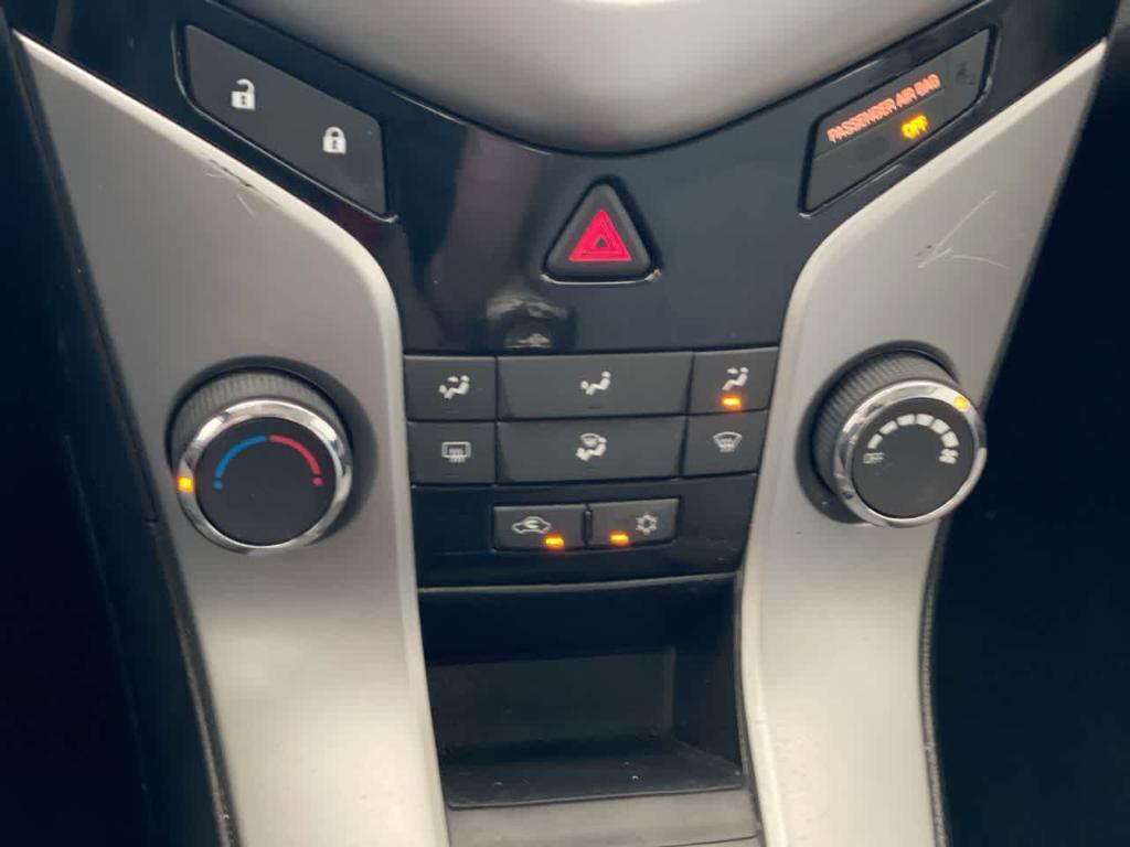 used 2014 Chevrolet Cruze car, priced at $8,919