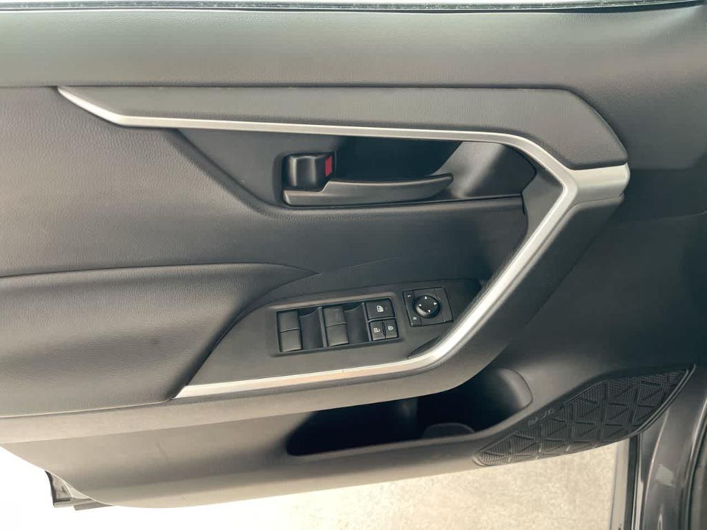 used 2019 Toyota RAV4 Hybrid car, priced at $28,536