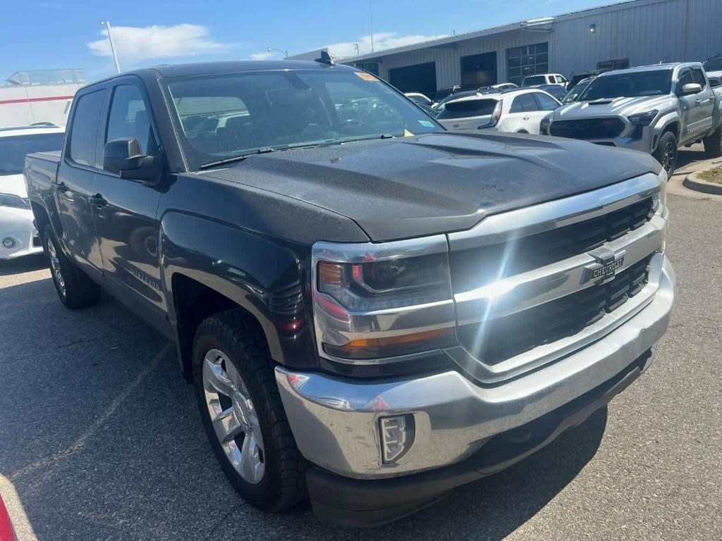 used 2018 Chevrolet Silverado 1500 car, priced at $22,971