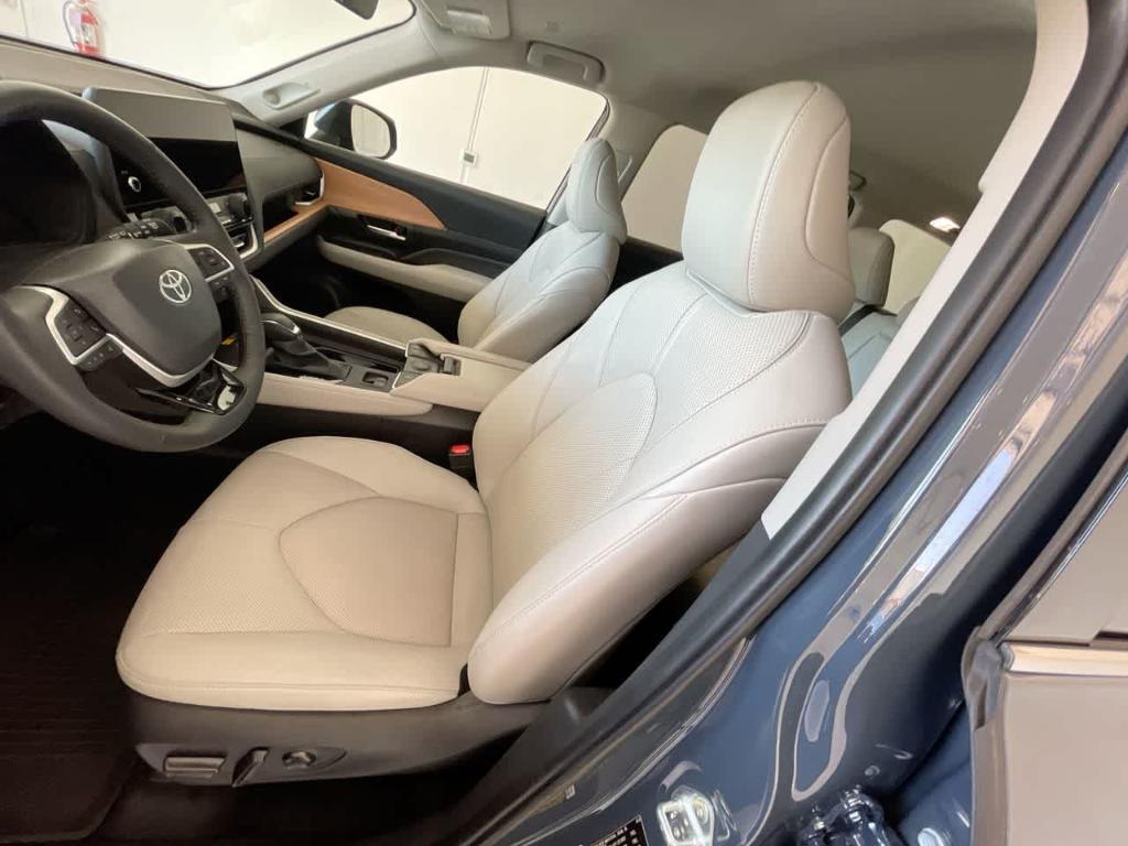 used 2024 Toyota Grand Highlander Hybrid car, priced at $58,375