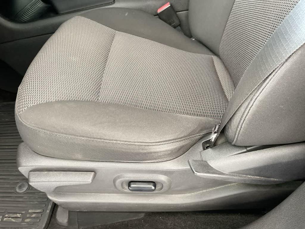 used 2011 Ford Edge car, priced at $6,880