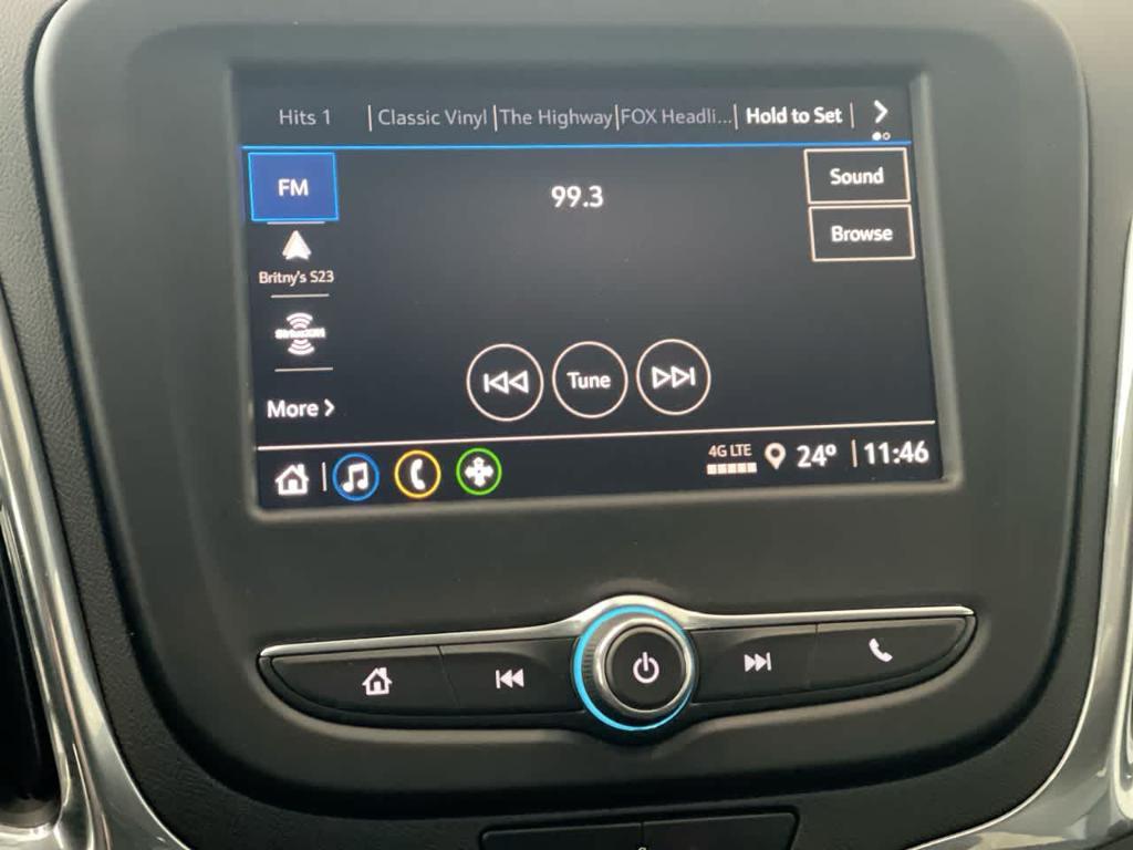used 2023 Chevrolet Equinox car, priced at $21,860