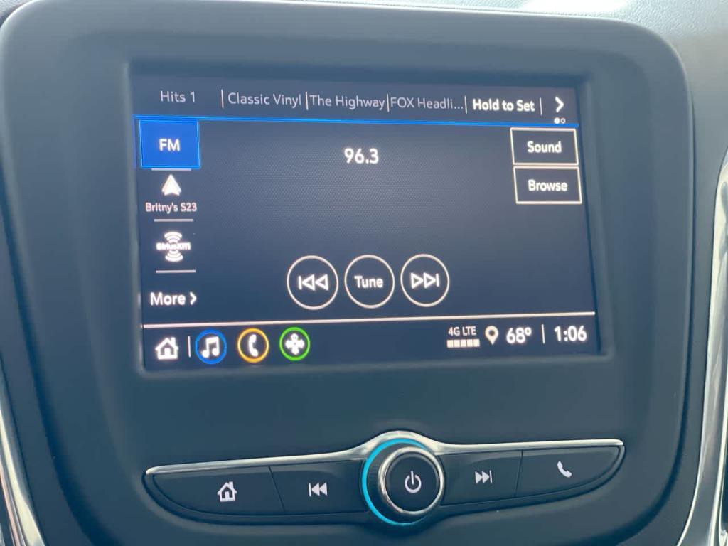 used 2023 Chevrolet Equinox car, priced at $21,045