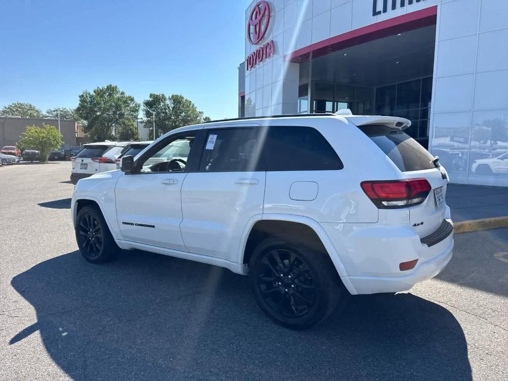 used 2018 Jeep Grand Cherokee car, priced at $20,717
