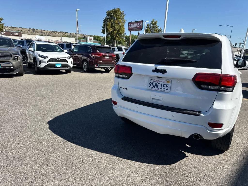 used 2018 Jeep Grand Cherokee car, priced at $20,717