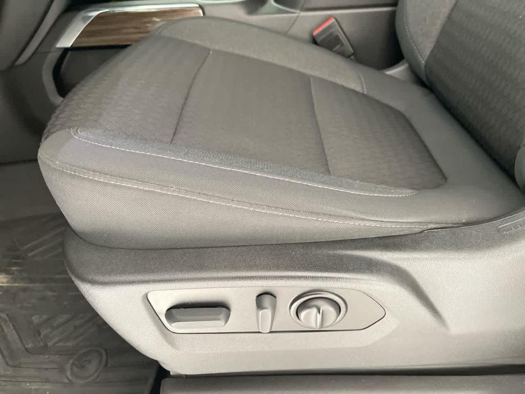 used 2021 Chevrolet Silverado 1500 car, priced at $41,368