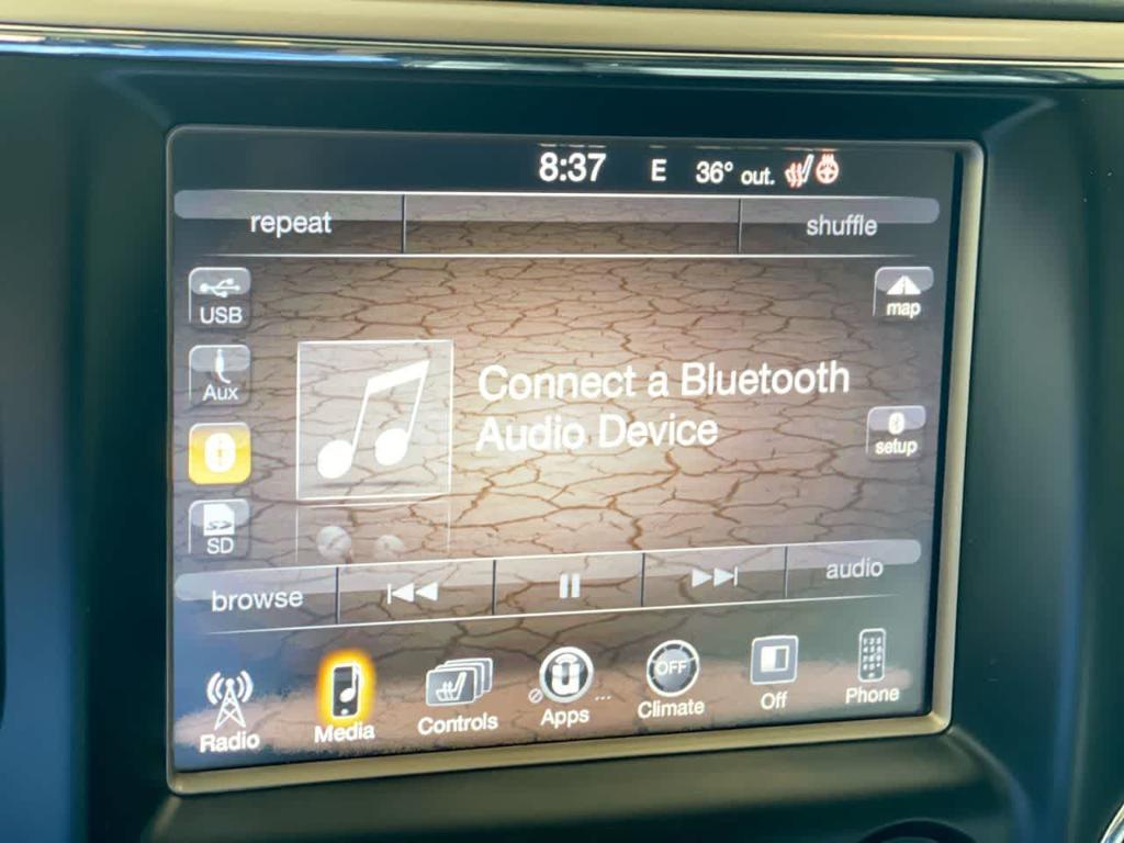 used 2014 Jeep Grand Cherokee car, priced at $11,682