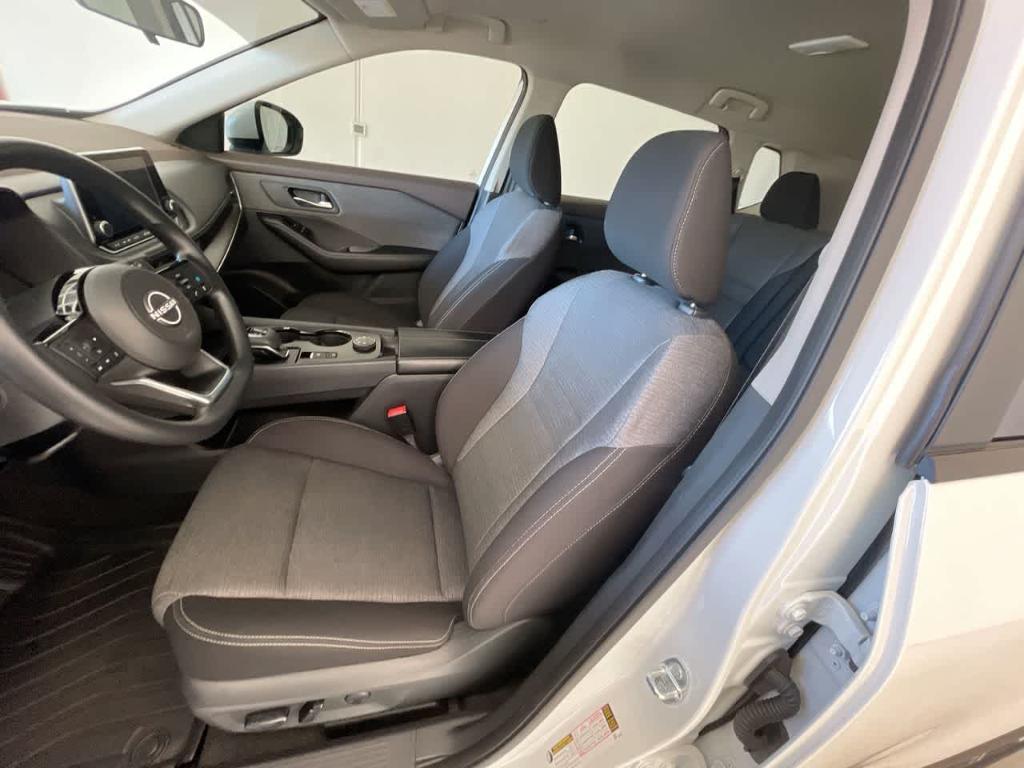 used 2023 Nissan Rogue car, priced at $21,810