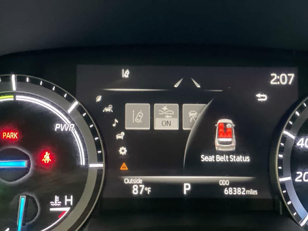 used 2021 Toyota Highlander Hybrid car, priced at $32,677