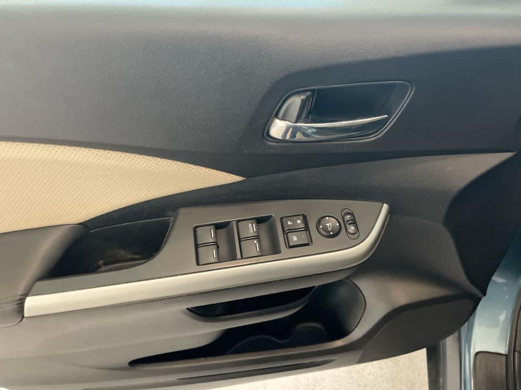 used 2015 Honda CR-V car, priced at $15,918