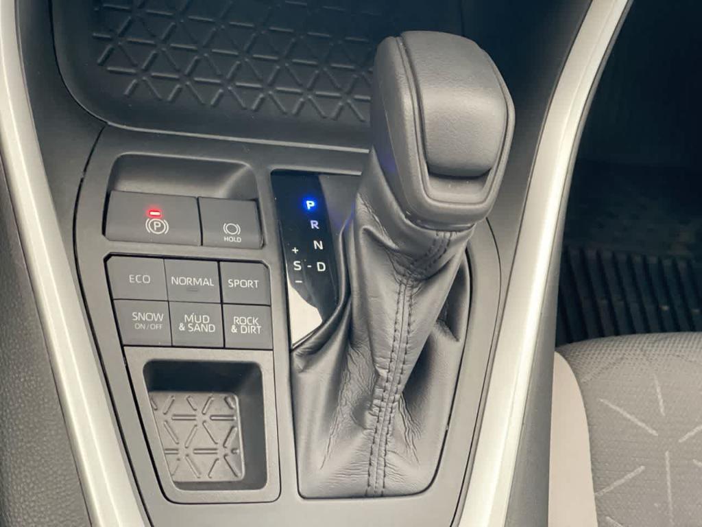 used 2020 Toyota RAV4 car, priced at $24,280