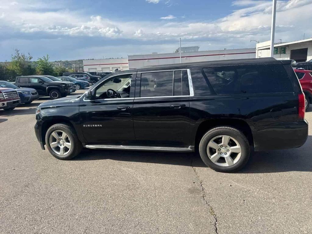 used 2018 Chevrolet Suburban car, priced at $31,356