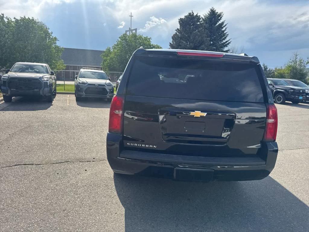 used 2018 Chevrolet Suburban car, priced at $31,356