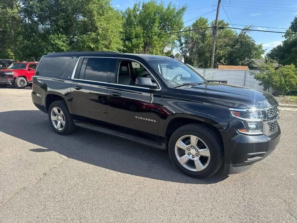 used 2018 Chevrolet Suburban car, priced at $31,356