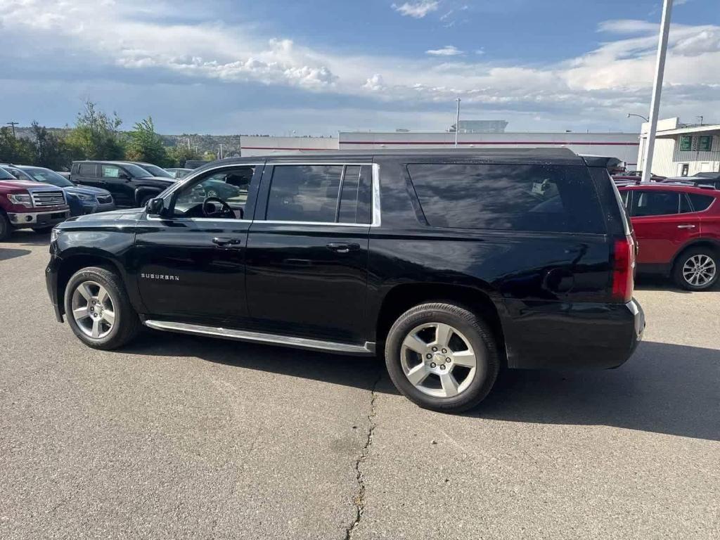 used 2018 Chevrolet Suburban car, priced at $31,356