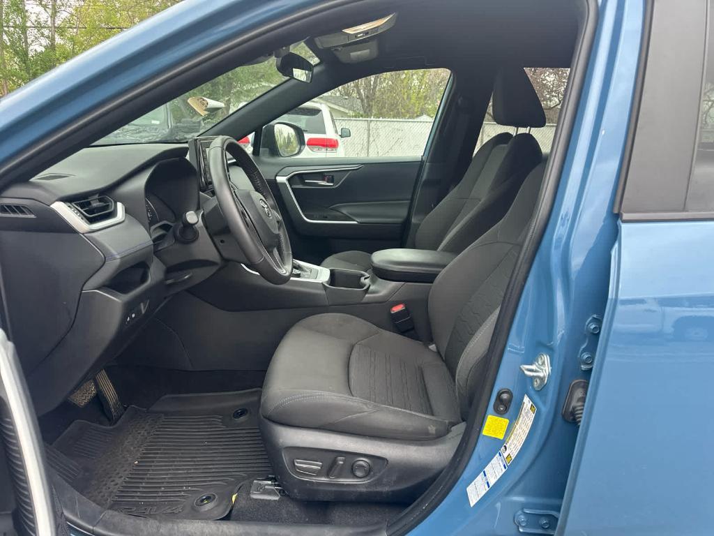 used 2022 Toyota RAV4 Hybrid car, priced at $33,168