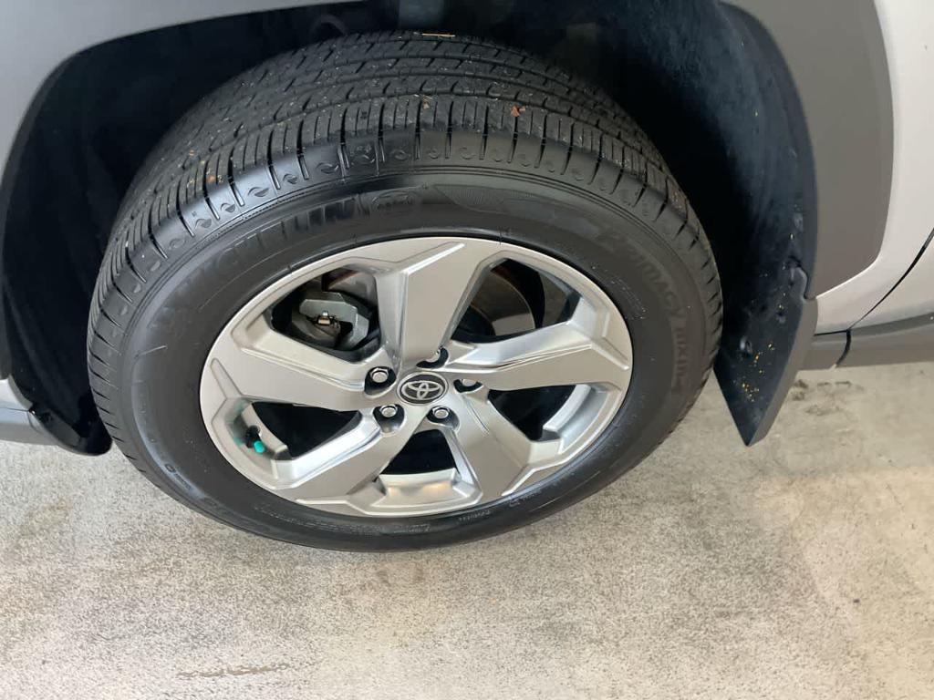 used 2020 Toyota RAV4 Hybrid car, priced at $24,095