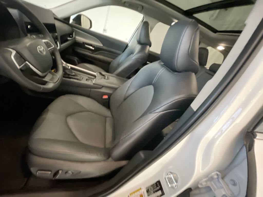 used 2025 Toyota Grand Highlander Hybrid car, priced at $52,989