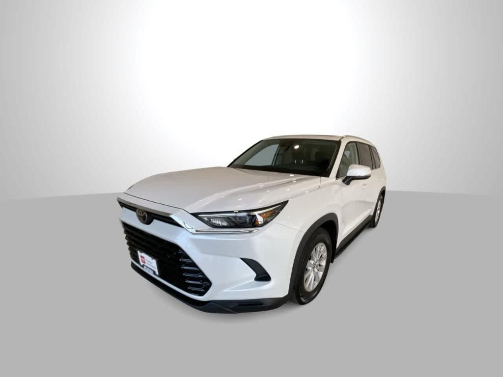 used 2025 Toyota Grand Highlander Hybrid car, priced at $52,989