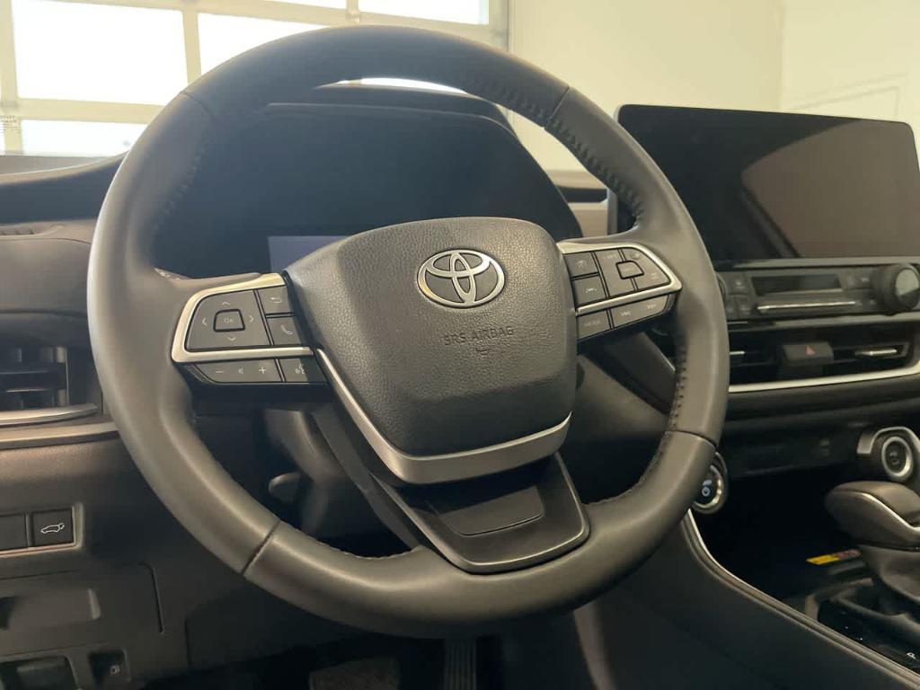 used 2025 Toyota Grand Highlander Hybrid car, priced at $52,989