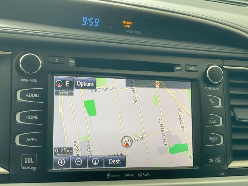 used 2019 Toyota Highlander car, priced at $26,588