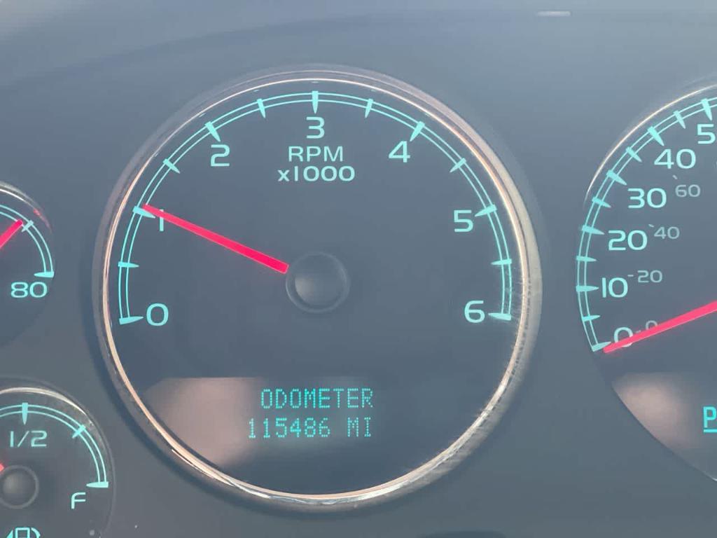 used 2008 Chevrolet Suburban car, priced at $13,852